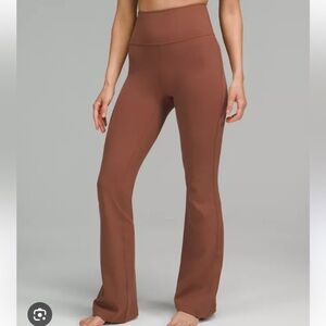 NWT Lululemon Groove Super-High-Rise Flared Pant in Roasted Brown Nulu Size 12